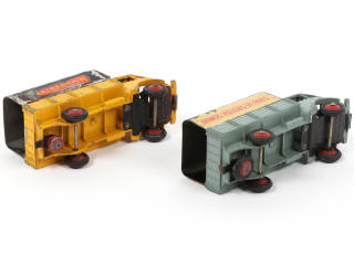Lot 431 - DINKY TOYS (FRANCE) (2)