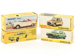 Lot 442 - DINKY TOYS (FRANCE) (4)