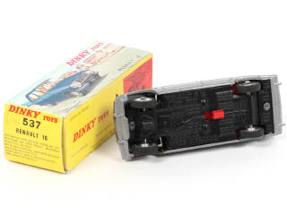 Lot 411 - DINKY TOYS (FRANCE) (1)