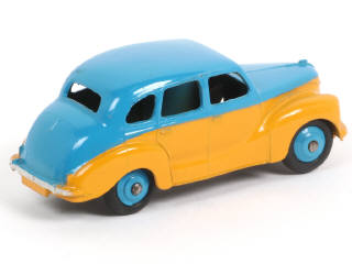 Lot 104 - DINKY TOYS (GB) (1)