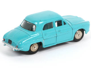 Lot 246 - DINKY TOYS (FRANCE) (1)