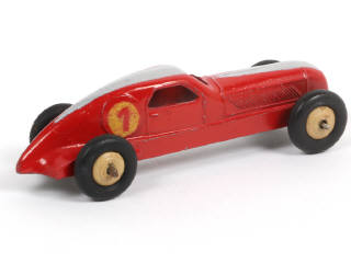 Lot 218 - DINKY TOYS (FRANCE) (1)