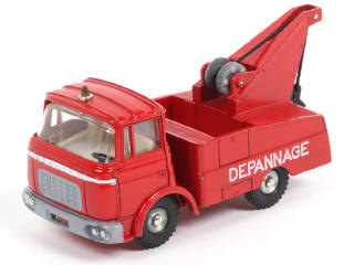 Lot 256 - DINKY TOYS (FRANCE) (1)