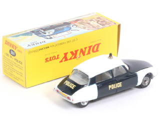 Lot 269 - DINKY TOYS (FRANCE) (1)