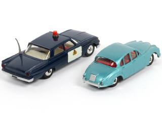 Lot 192 - DINKY TOYS (GB) (2)