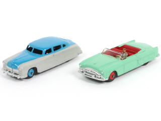 Lot 186 - DINKY TOYS (GB) (2)