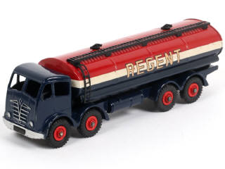Lot 110 - DINKY TOYS (GB) (1)