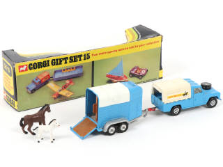 Lot 42 - CORGI TOYS (GB) (1)