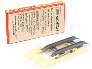 Lot 79 - MINIALUXE (FRANCE) (1)