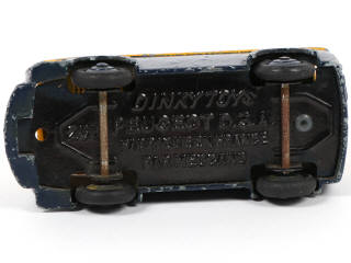 Lot 254 - DINKY TOYS (FRANCE) (1)
