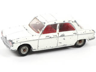 Lot 234 - DINKY TOYS (FRANCE) (1)