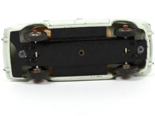 Lot 235 - DINKY TOYS (FRANCE) (1)
