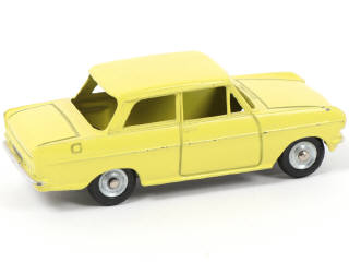 Lot 210 - DINKY TOYS (FRANCE) Série JUNIOR (1)