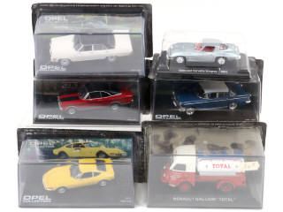 Lot 71 - DIVERS (6)