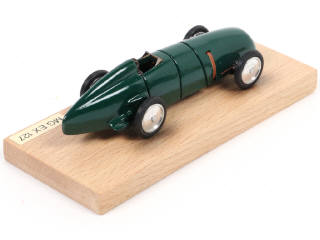 Lot 108 - STREAMLINES (HONGRIE) (1)