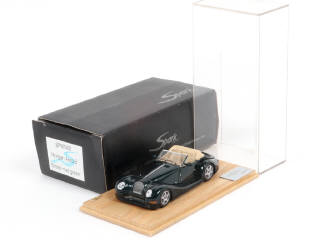 Lot 99 - SPARK (MACAU) (1)