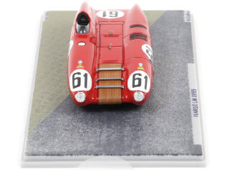 Lot 100 - BIZARRE (MACAU) (1)