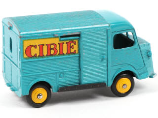 Lot 412 - DINKY TOYS (FRANCE) (1)