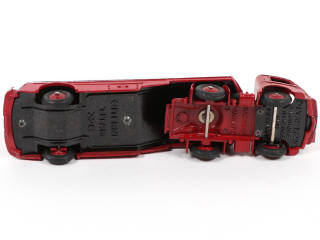 Lot 414 - DINKY TOYS (FRANCE) (1)