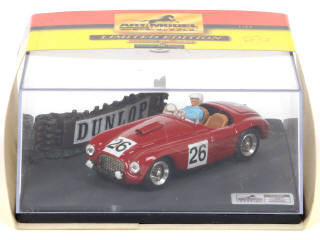 Lot 200 - ART MODEL (ITALIE) (1)