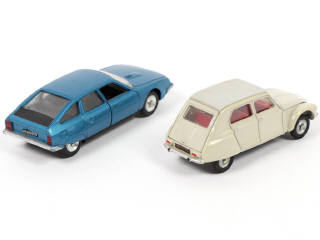 Lot 435 - DINKY TOYS (FRANCE) (2)