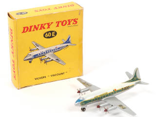 Lot 434 - DINKY TOYS (FRANCE) (1)