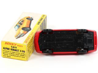 Lot 424 - DINKY TOYS (FRANCE) (1)