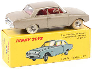 Lot 421 - DINKY TOYS (FRANCE) (1)