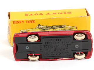 Lot 415 - DINKY TOYS (FRANCE) (1)