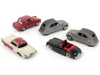 Lot 441 - DINKY TOYS (FRANCE) (5)