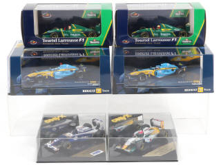 Lot 209 - DIVERS (6)