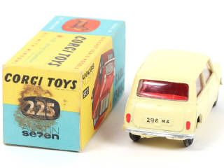 Lot 134 - CORGI TOYS (GB) (1)