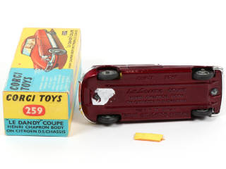 Lot 132 - CORGI TOYS (GB) (1)