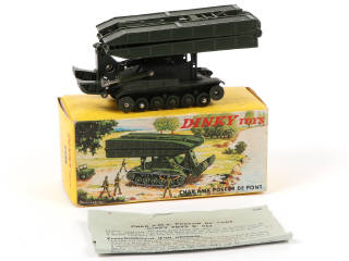 Lot 393 - DINKY TOYS (FRANCE) (1)