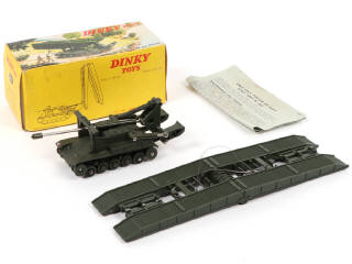 Lot 393 - DINKY TOYS (FRANCE) (1)