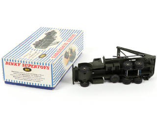 Lot 398 - DINKY TOYS (FRANCE) (1)