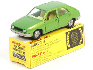 Lot 379 - DINKY TOYS (FRANCE) (1)