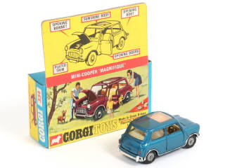 Lot 242 - CORGI TOYS (GB) (1)