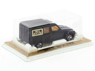 Lot 86 - MAJORETTE (FRANCE) (1)