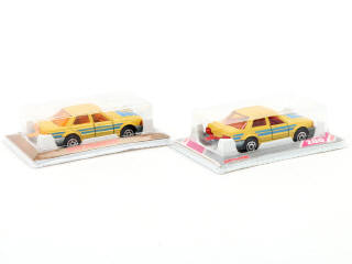 Lot 145 - MAJORETTE (FRANCE) (2)