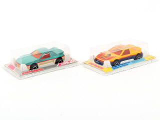 Lot 228 - MAJORETTE (FRANCE) (2)