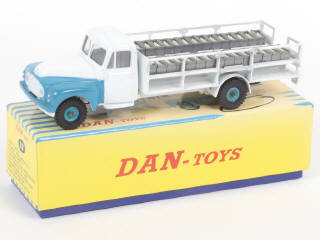 Lot 331 - DAN-TOYS (FRANCE) (1)