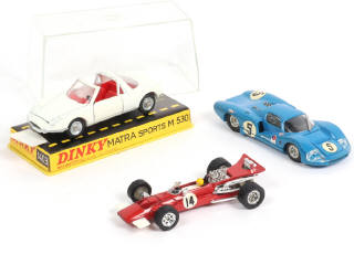 Lot 420 - DINKY TOYS (FRANCE) (3)