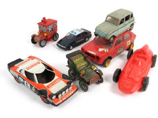 Lot 71 - DIVERS (7)