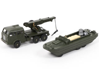 Lot 148 - DINKY TOYS (FRANCE) (2)