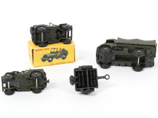 Lot 158 - DINKY TOYS (FRANCE) (4)