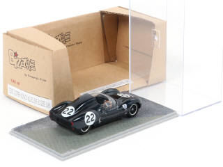 Lot 268 - BIZARRE (MACAU) (1)