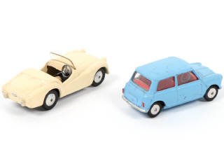 Lot 251 - CORGI TOYS (GB) (2)