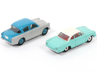 Lot 197 - DINKY TOYS (GB) (2)