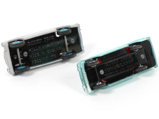 Lot 197 - DINKY TOYS (GB) (2)